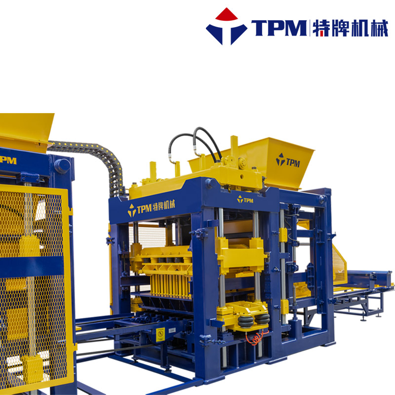 Высокопроизводительная машина для производства цементных блоков TPM8000G, работающая в городе Гуанчжоу, Китай.